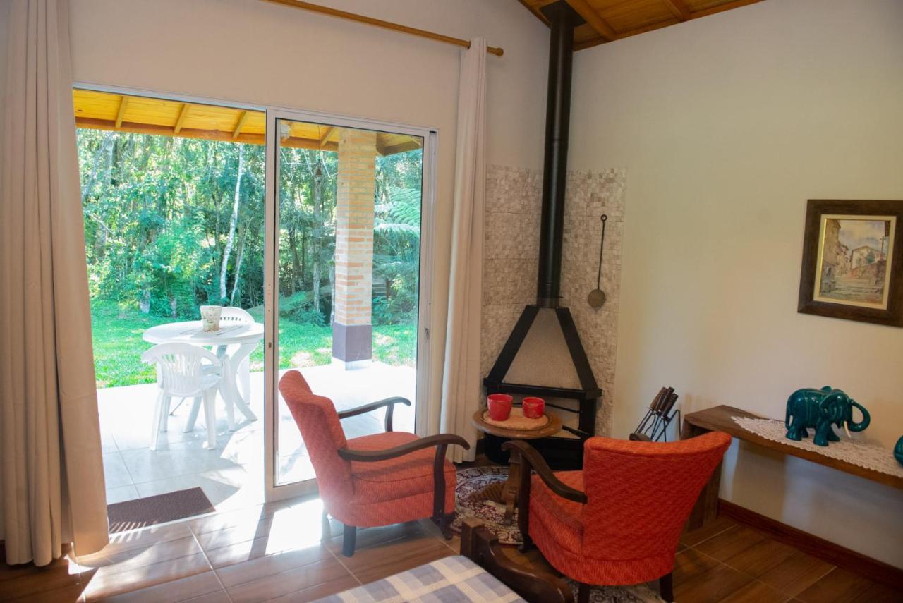 Refugio Araucarias Lodge *